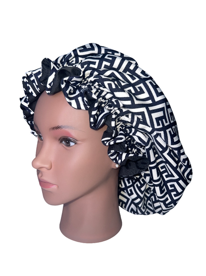 DOUBLE LAYERED REVERSIBLE BONNET