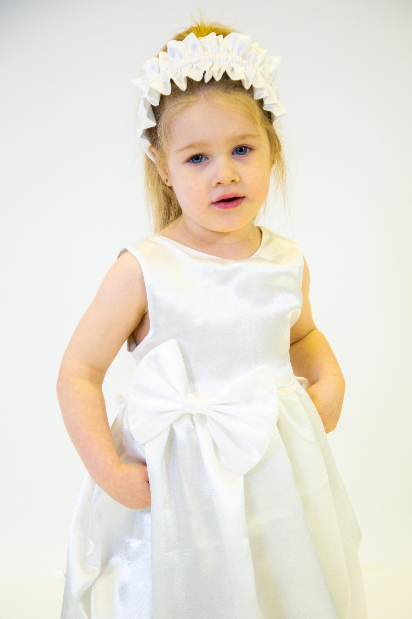 GIRL BALLOON DRESS