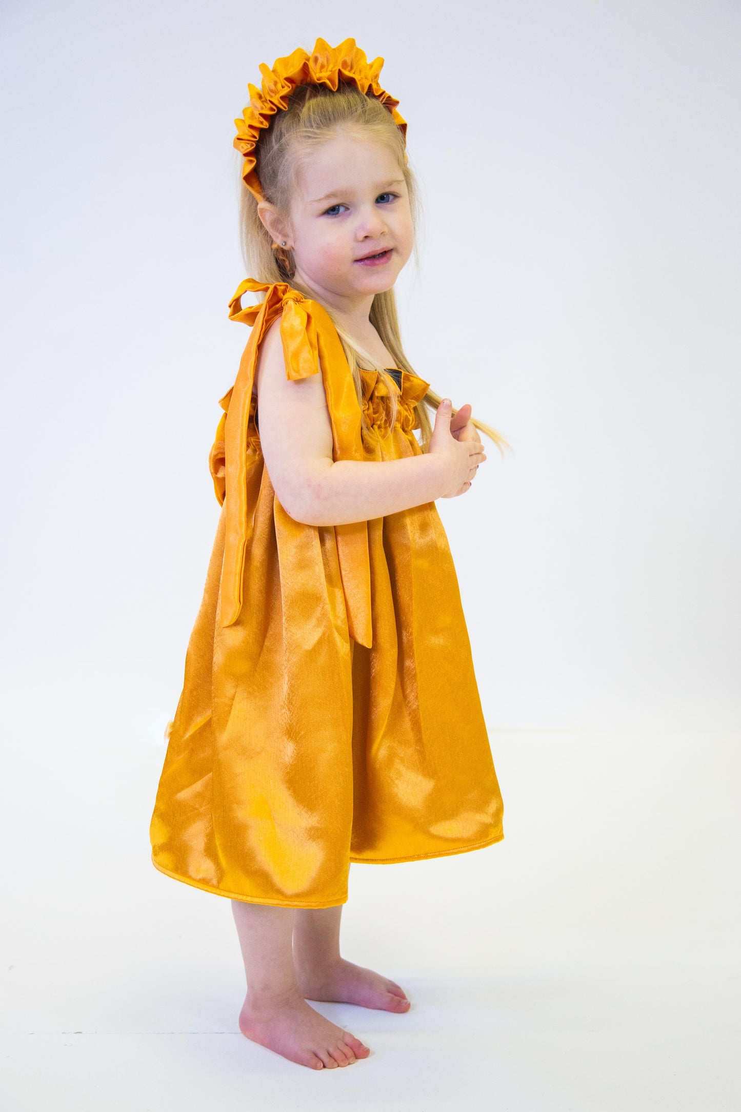 BUTTERFLY BOW DRESS